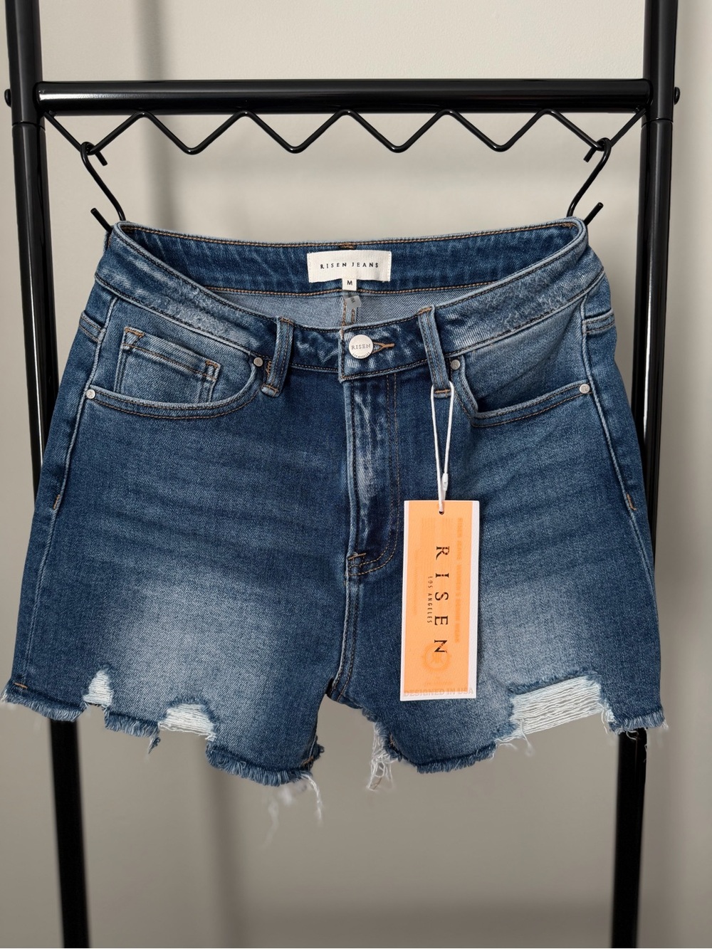 Risen High Rise Distressed Frayed Hem Stretch Denim Shorts Size M NWT